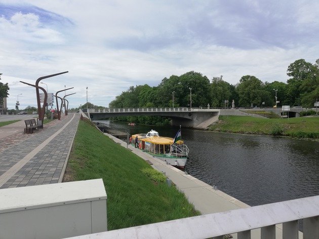 Mītava, atpūtas kuģis