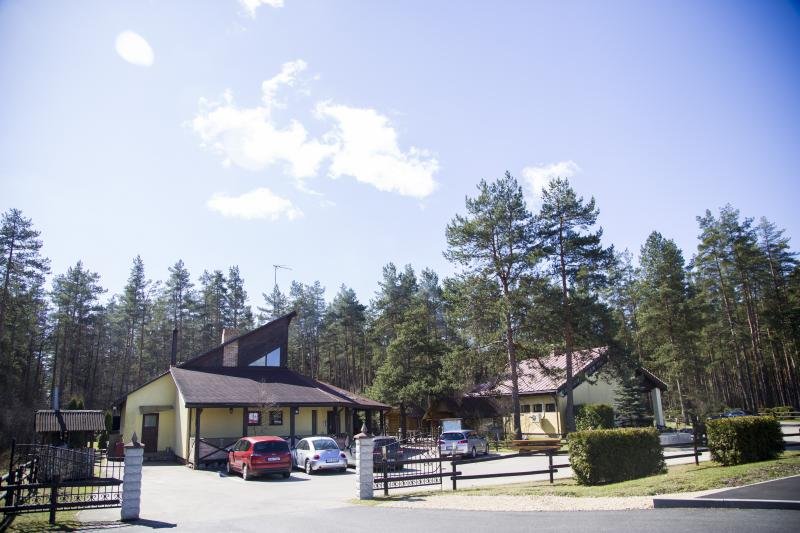 Niki viesu nams