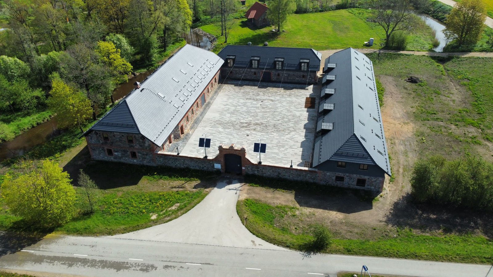 Svētupes muižas komplekss