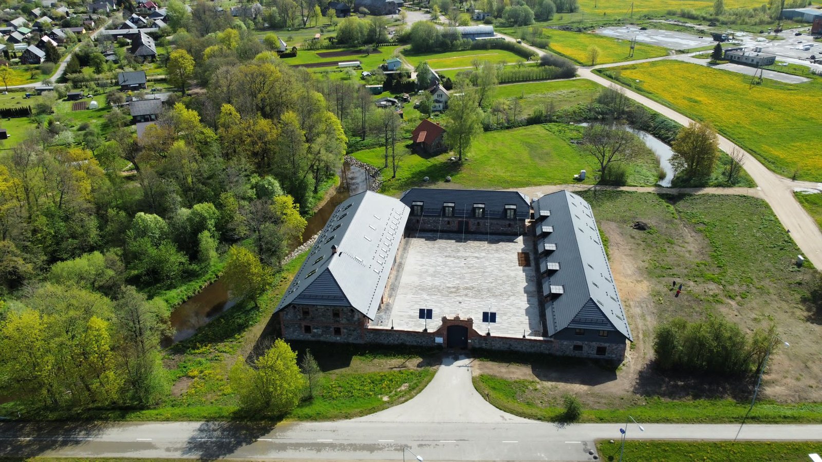 Svētupes muižas komplekss