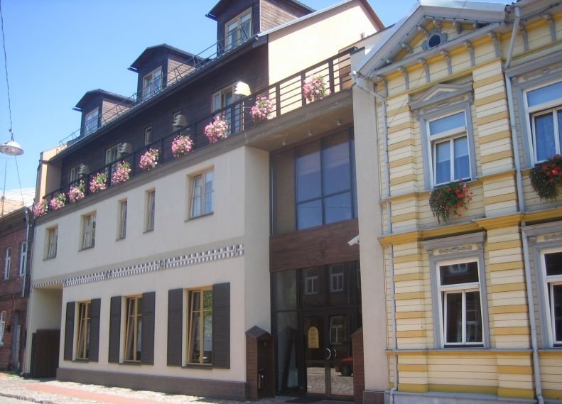MORE HOTEL