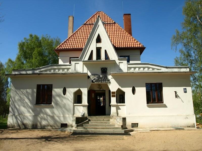 Viesu māja Unce
