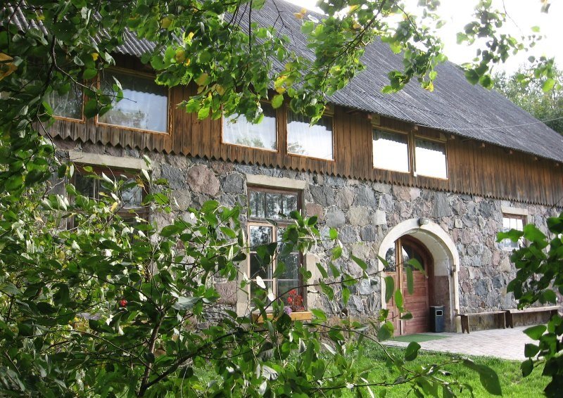 Lauku māja Kalbakas